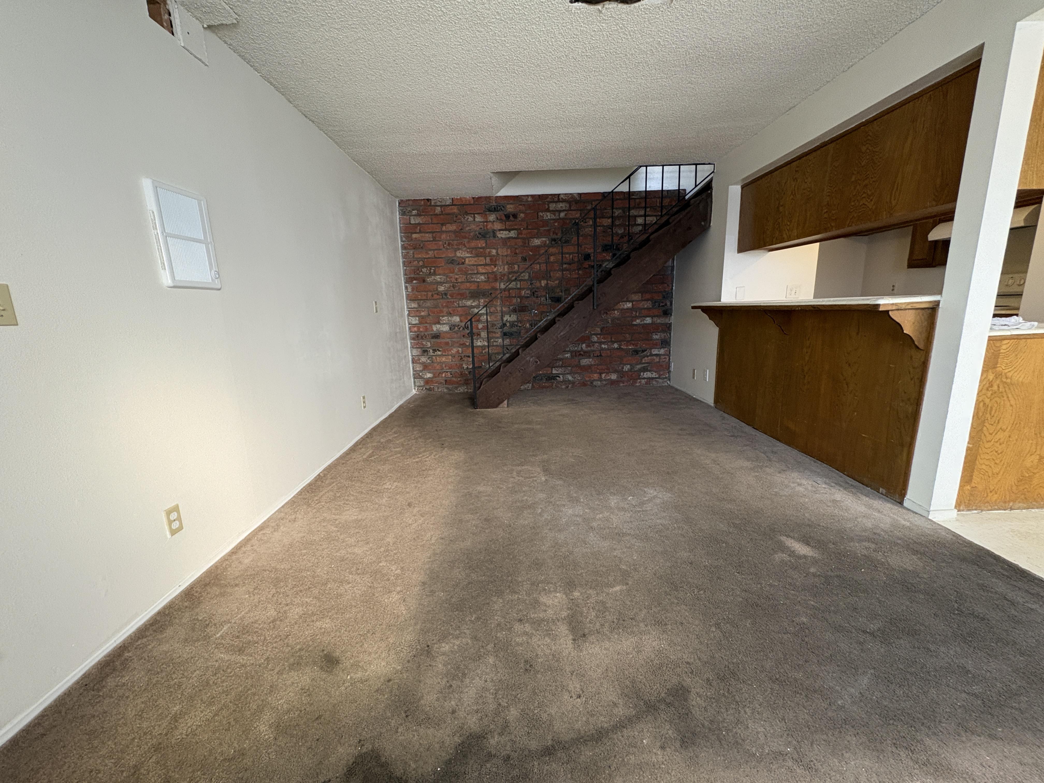 2615 Yardarm Avenue, Port Hueneme - Photo 2 of 4