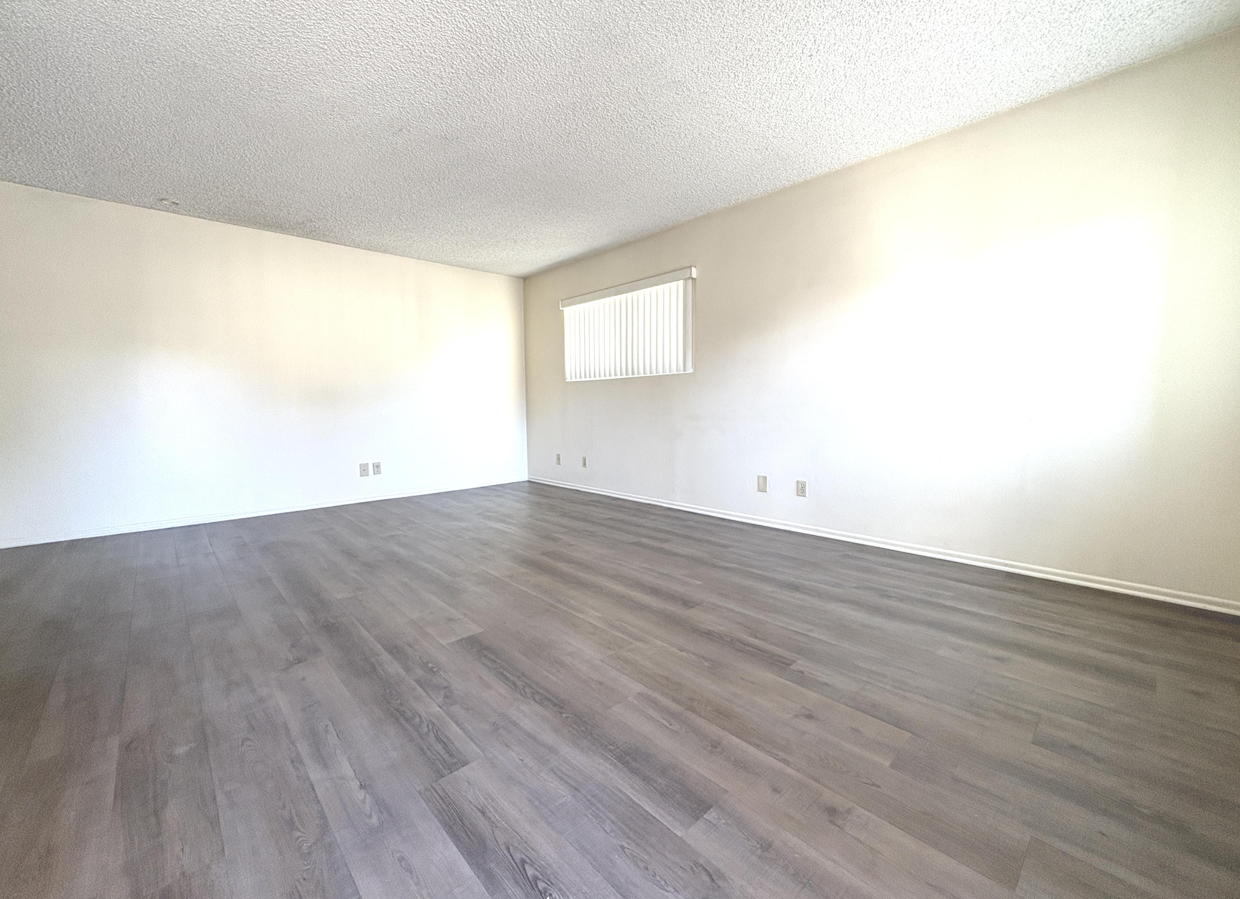 2616 Tiller Avenue, Port Hueneme - Photo 4 of 19