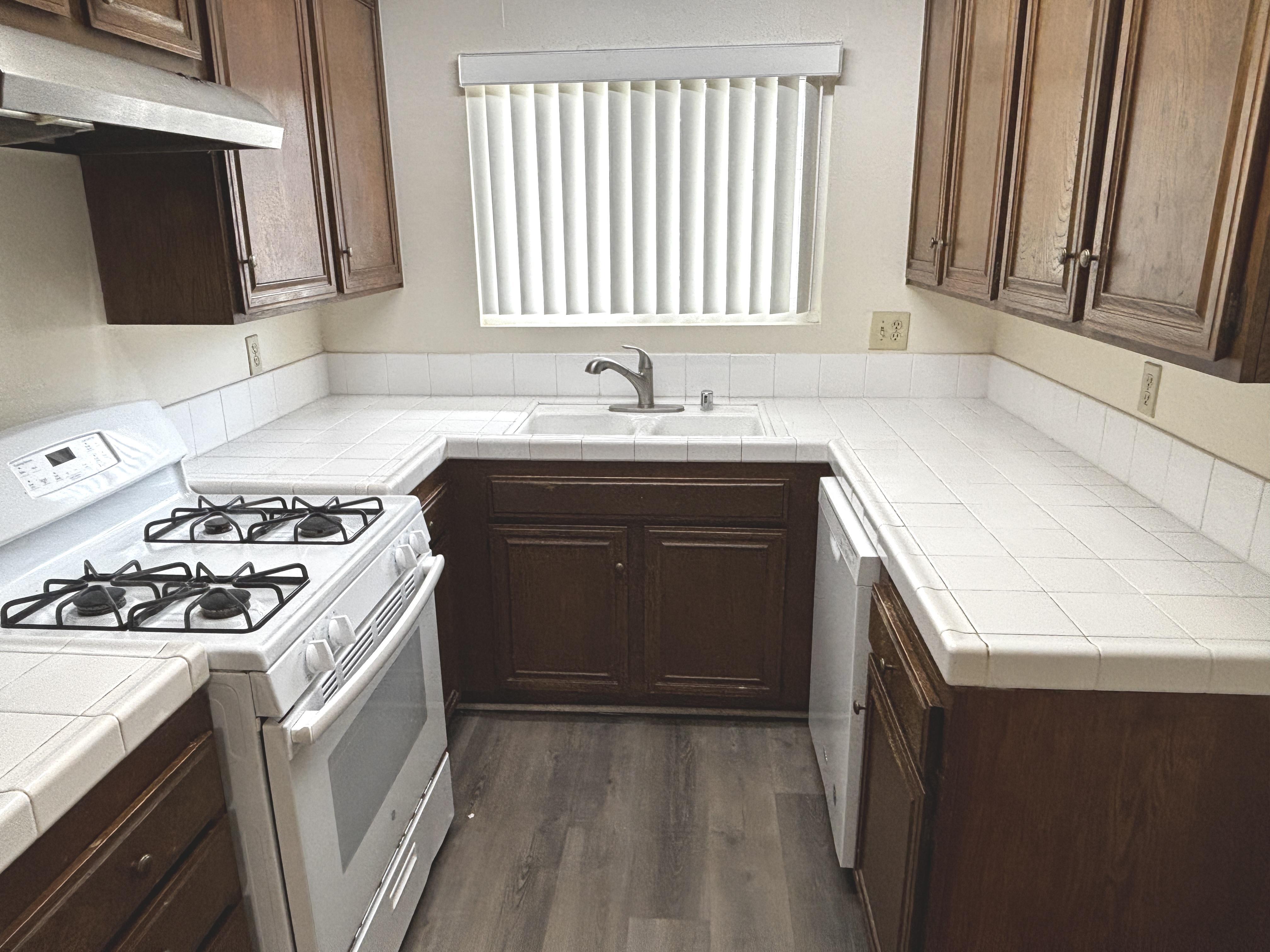 2616 Tiller Avenue, Port Hueneme - Photo 15 of 19