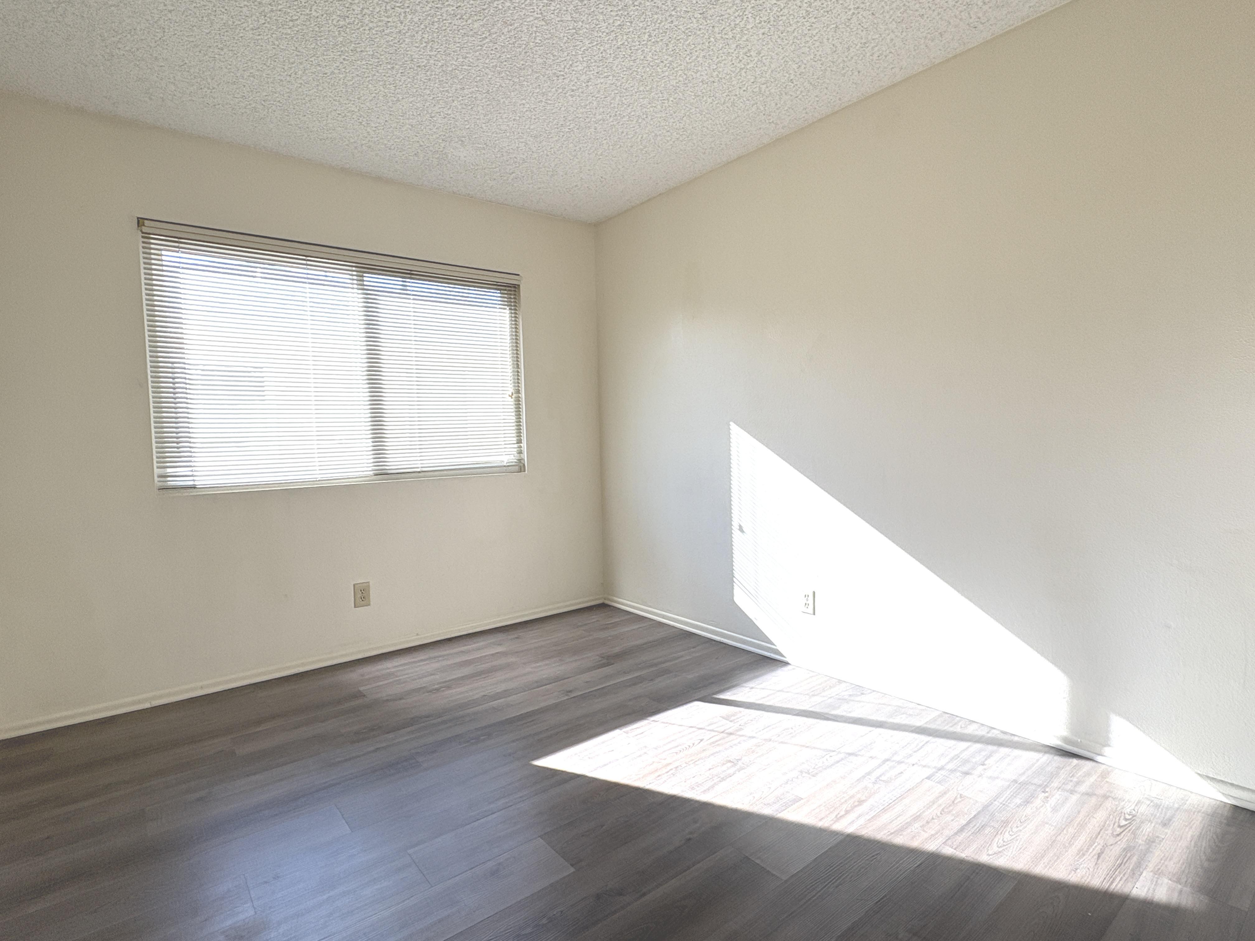 2616 Tiller Avenue, Port Hueneme - Photo 8 of 19