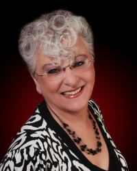 Susan Thayer Kelley - Professional headshot