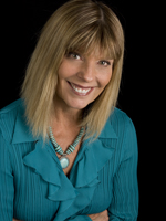 Geri Oliveira - Professional headshot