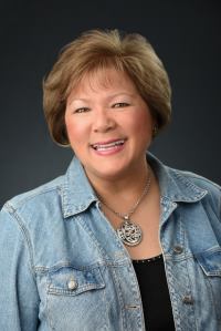 Faye Gee - Professional headshot