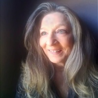 Maureen Lindekugel - Professional headshot