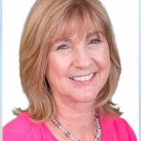 Brynda Cummings - Professional headshot