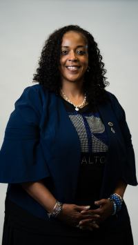 Tondra Devarel - Professional headshot