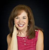 Lori Spencer - Professional headshot