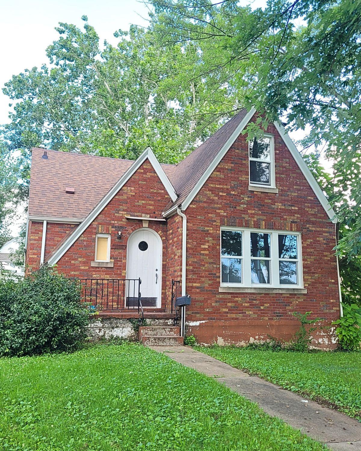 Residential at 1403 E McCarty